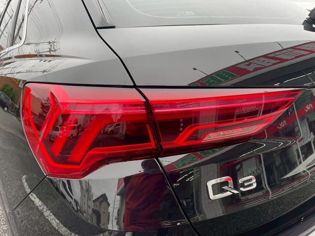 AUDI Q3 35 TFSI S LINE