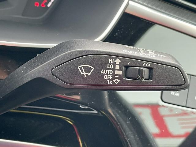 AUDI Q3 35 TFSI S LINE