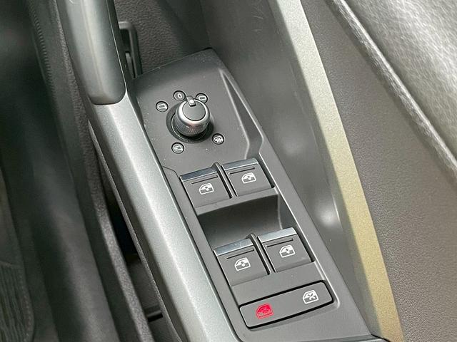 AUDI Q3 35 TFSI S LINE