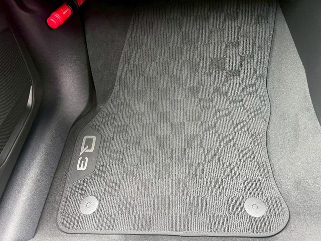 AUDI Q3 35 TFSI S LINE