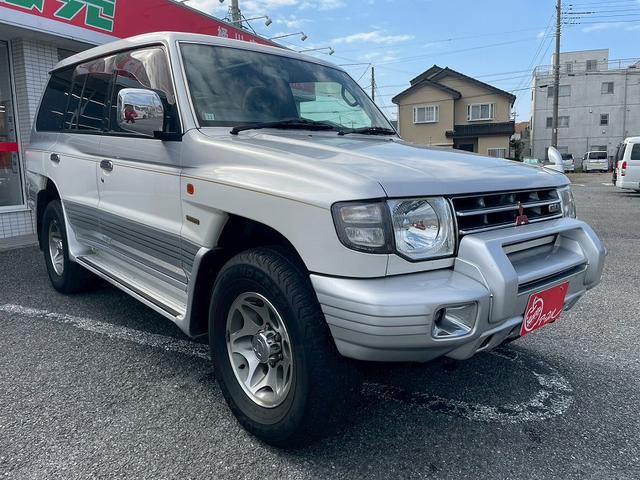 パジェロ ワイド　エクシード　ユーザー様買取車両　サンルーフ　純正ＡＷ　ＥＴＣ　ヒッチメンバー（2枚目）