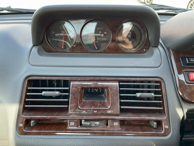 パジェロ ワイド　エクシード　ユーザー様買取車両　サンルーフ　純正ＡＷ　ＥＴＣ　ヒッチメンバー（33枚目）