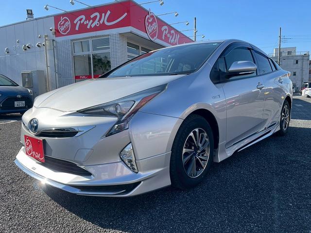 プリウス S ユーザー様買取 1年保証付き モデリスタエアロ モデリスタAW 純正ナビ/TV バックカメラ ETC プッシュスタート スマートキー Bluetooth マット バイザー バニティミラー ISOFIX(4枚目)