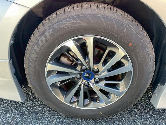 プリウス S ユーザー様買取 1年保証付き モデリスタエアロ モデリスタAW 純正ナビ/TV バックカメラ ETC プッシュスタート スマートキー Bluetooth マット バイザー バニティミラー ISOFIX(24枚目)