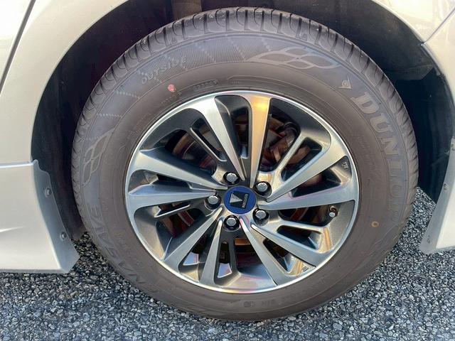 プリウス S ユーザー様買取 1年保証付き モデリスタエアロ モデリスタAW 純正ナビ/TV バックカメラ ETC プッシュスタート スマートキー Bluetooth マット バイザー バニティミラー ISOFIX(26枚目)