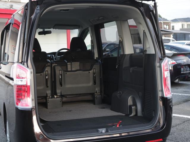 ステップワゴン G インターナビEセレクション ワンオーナー・両側電動スライドドア・バックカメラ・スマートキー・クルーズコントロール・オートA/C・HIDヘッドライトドアバイザー・プライバシーガラス(30枚目)