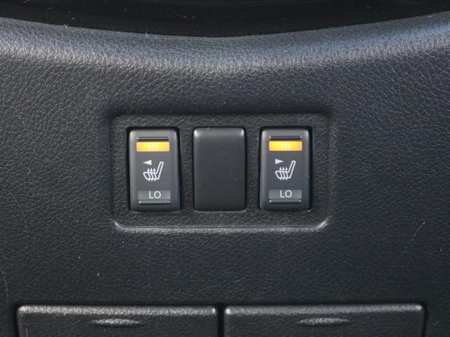 エルグランド 250ハイウェイスターブラックレザー 電動黒本革シート・両側電動スライドドア・バックカメラ・フリップダウンモニター・シートヒーター・LEONLS19インチアルミ・インテリキー・オートA/C・ETC・HIDヘッドライト・プッシュスタート(10枚目)