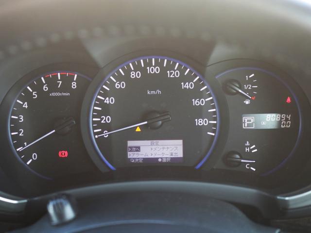 エルグランド 250ハイウェイスターブラックレザー 電動黒本革シート・両側電動スライドドア・バックカメラ・フリップダウンモニター・シートヒーター・LEONLS19インチアルミ・インテリキー・オートA/C・ETC・HIDヘッドライト・プッシュスタート(26枚目)