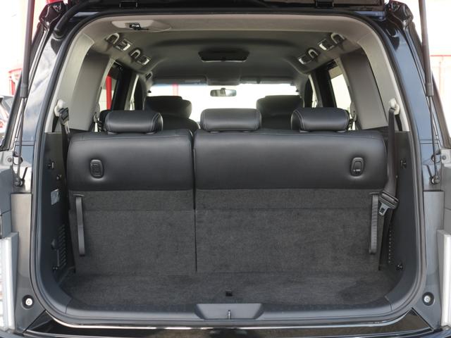 エルグランド 250ハイウェイスターブラックレザー 電動黒本革シート・両側電動スライドドア・バックカメラ・フリップダウンモニター・シートヒーター・LEONLS19インチアルミ・インテリキー・オートA/C・ETC・HIDヘッドライト・プッシュスタート(33枚目)