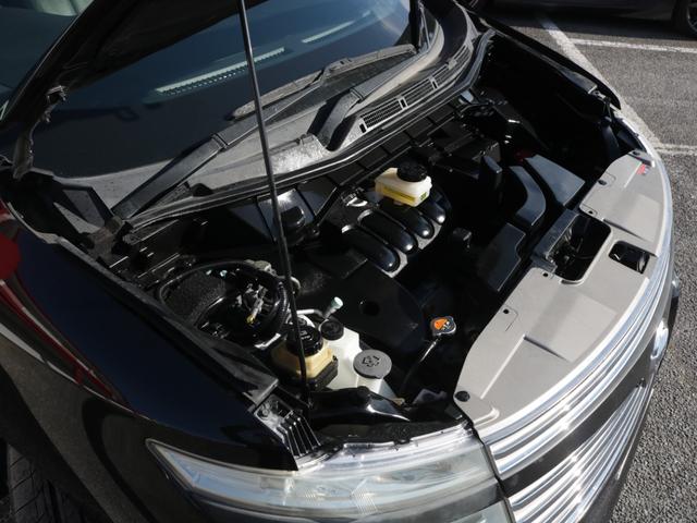 エルグランド 250ハイウェイスターブラックレザー 電動黒本革シート・両側電動スライドドア・バックカメラ・フリップダウンモニター・シートヒーター・LEONLS19インチアルミ・インテリキー・オートA/C・ETC・HIDヘッドライト・プッシュスタート(37枚目)