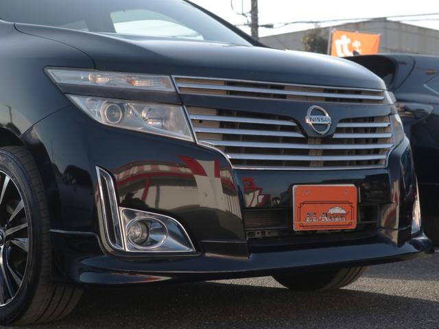 エルグランド 250ハイウェイスターブラックレザー 電動黒本革シート・両側電動スライドドア・バックカメラ・フリップダウンモニター・シートヒーター・LEONLS19インチアルミ・インテリキー・オートA/C・ETC・HIDヘッドライト・プッシュスタート(54枚目)