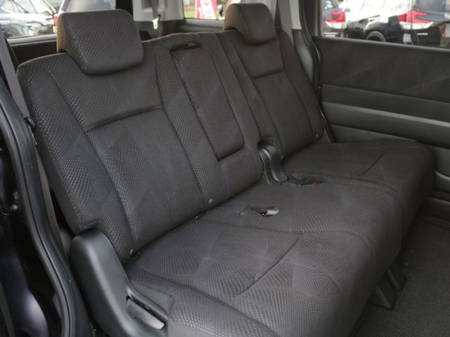 ステップワゴンスパーダ S 電動スライドドア・バックカメラ・キーレス・オートA/C・HIDヘッドライト・SDナビ・フルセグ・CD/DVD再生・パドルシフト・純正17インチアルミ・ドアバイザー(38枚目)