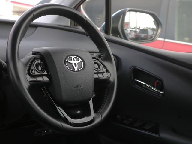 プリウス S 後期型・トヨタセーフティセンス・Bluetoorh接続・フルセグ・バックカメラ・ETC・スマートキー・追従クルーズコントロール・LEDヘッドライト&フォグランプ・純正15インチアルミ・ドライブレコーダ(11枚目)