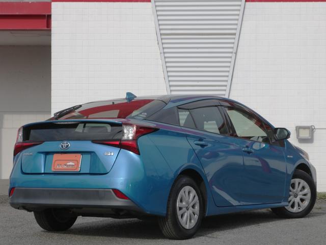 プリウス S 後期型・トヨタセーフティセンス・Bluetoorh接続・フルセグ・バックカメラ・ETC・スマートキー・追従クルーズコントロール・LEDヘッドライト&フォグランプ・純正15インチアルミ・ドライブレコーダ(29枚目)