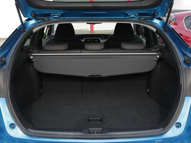 プリウス S 後期型・トヨタセーフティセンス・Bluetoorh接続・フルセグ・バックカメラ・ETC・スマートキー・追従クルーズコントロール・LEDヘッドライト&フォグランプ・純正15インチアルミ・ドライブレコーダ(32枚目)