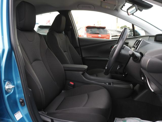 プリウス S 後期型・トヨタセーフティセンス・Bluetoorh接続・フルセグ・バックカメラ・ETC・スマートキー・追従クルーズコントロール・LEDヘッドライト&フォグランプ・純正15インチアルミ・ドライブレコーダ(39枚目)