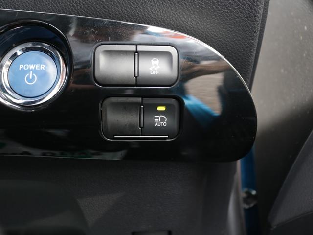 プリウス S 後期型・トヨタセーフティセンス・Bluetoorh接続・フルセグ・バックカメラ・ETC・スマートキー・追従クルーズコントロール・LEDヘッドライト&フォグランプ・純正15インチアルミ・ドライブレコーダ(47枚目)