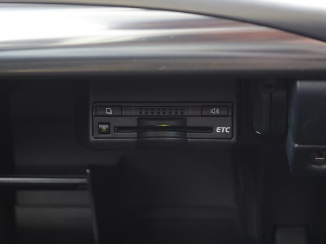 ＣＴ ＣＴ２００ｈ　クリエイティブ　テキスタイルインテリア　特別仕様車・電動黒半革シート・シートヒーター・純正ナビ・Ｂｌｕｅｔｏｏｒｈ接続・フルセグ・バックカメラ・ＥＴＣ・スマートキー・追従クルーズコントロール・オートＡ／Ｃ・ＬＥＤヘッドライト・純正１７アルミ（21枚目）