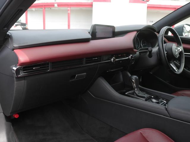 ＭＡＺＤＡ３ファストバック ＸＤバーガンディ　セレクション　電動赤革シート・Ｂｌｕｅｔｏｏｒｈ接続・フルセグ・マツコネナビ・バックカメラ・シート＆ハンドルヒーター・追従クルーズコントロール・ドライブレコーダ・スマートキー・プッシュスタート・ＥＴＣ・ＬＥＤライト（42枚目）