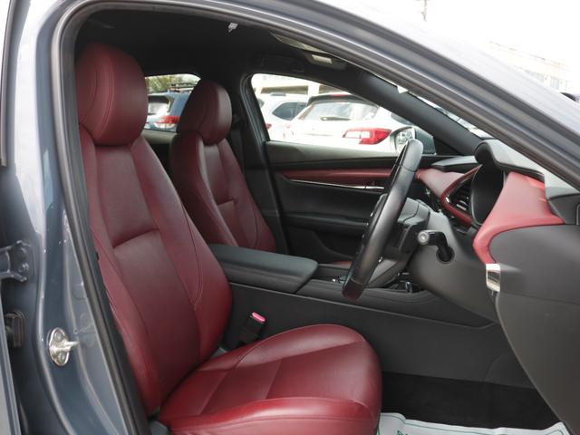 ＭＡＺＤＡ３ファストバック ＸＤバーガンディ　セレクション　電動赤革シート・Ｂｌｕｅｔｏｏｒｈ接続・フルセグ・マツコネナビ・バックカメラ・シート＆ハンドルヒーター・追従クルーズコントロール・ドライブレコーダ・スマートキー・プッシュスタート・ＥＴＣ・ＬＥＤライト（43枚目）