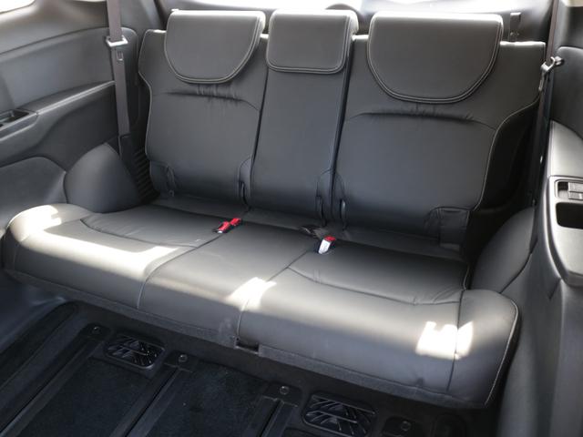 オデッセイ アブソルート・ＥＸ　ＯＰ黒革シート・両側電動スライドドア・全方囲カメラ・Ｂｌｕｅｔｏｏｔｈ接続・フルセグ・追従クルーズコントロール・フリップダウンモニター・シートヒーター・ＤＶＤ再生・ＬＥＤヘッドライト・純正１８アルミ（13枚目）