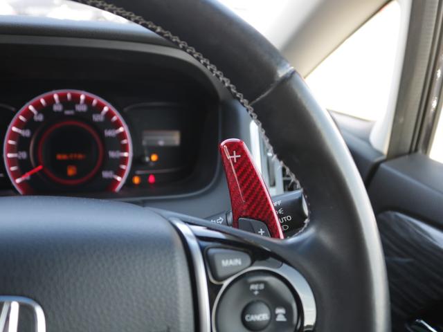 オデッセイ アブソルート・ＥＸ　ＯＰ黒革シート・両側電動スライドドア・全方囲カメラ・Ｂｌｕｅｔｏｏｔｈ接続・フルセグ・追従クルーズコントロール・フリップダウンモニター・シートヒーター・ＤＶＤ再生・ＬＥＤヘッドライト・純正１８アルミ（19枚目）