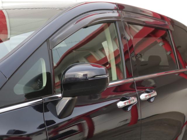 オデッセイ アブソルート・ＥＸ　ＯＰ黒革シート・両側電動スライドドア・全方囲カメラ・Ｂｌｕｅｔｏｏｔｈ接続・フルセグ・追従クルーズコントロール・フリップダウンモニター・シートヒーター・ＤＶＤ再生・ＬＥＤヘッドライト・純正１８アルミ（30枚目）