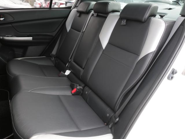 リアシートも使用感も少なくグッドコンディション★
