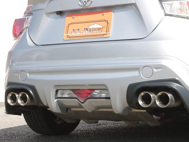 86 GT 6速MT・ワンオーナー・TRDエアロ/マフラー/18インチアルミ/メンバーブレースセット・Bluetoorh接続・バックカメラ・ワンセグ・記録簿×10枚・スマートキー・HIDヘッドライト・ETC(15枚目)