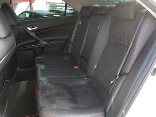 リアシートも使用感も少なくグッドコンディション★