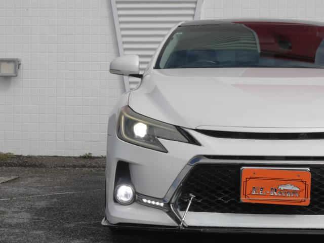 夜道も安心のＨＩＤヘッドライトを装備！フォグももちろん標準装備ですので安心してお乗りいただけます！デイライトも装備しております！