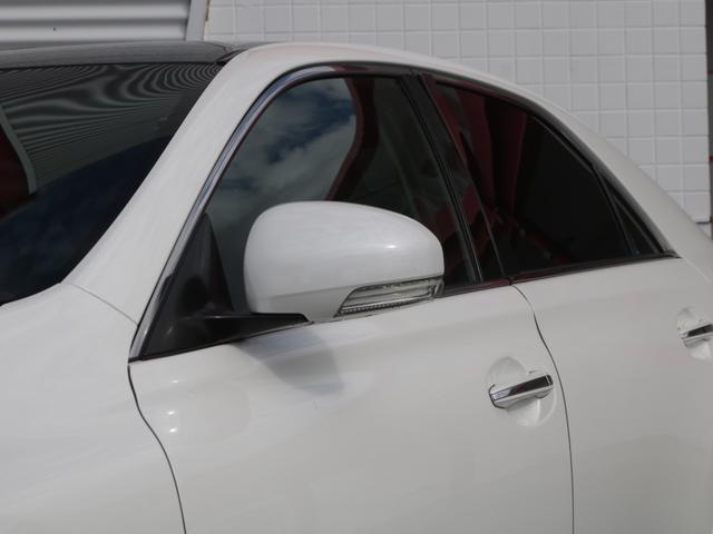 ウインカーミラーもございますので周囲への配慮も◎！