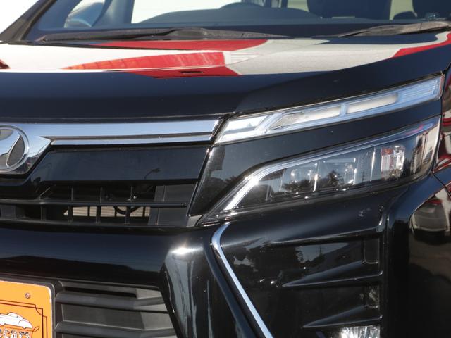 ヴォクシー ＺＳ　煌　後期型・両側電動スライドドア・バックカメラ・フリップダウンモニター・１０ｉｎモニターナビ・Ｂｌｕｅｔｏｏｔｈ接続・クルーズコントロール・スマートキー・プッシュスタート・ＬＥＤヘッドライト＆フォグランプ（24枚目）