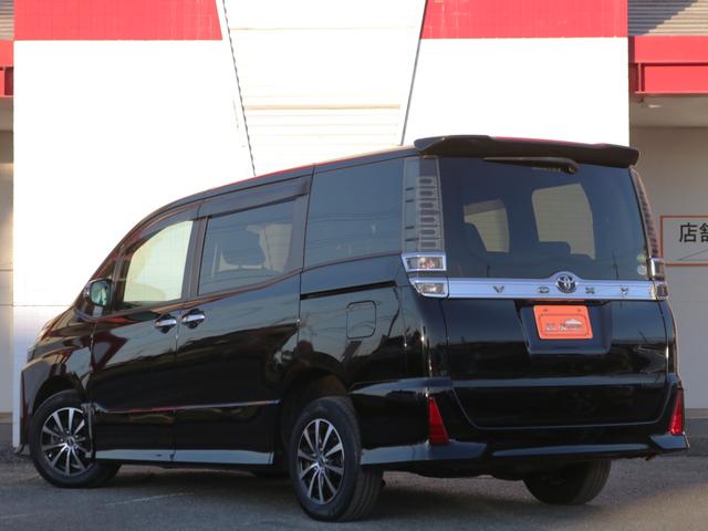 ヴォクシー ＺＳ　煌　後期型・両側電動スライドドア・バックカメラ・フリップダウンモニター・１０ｉｎモニターナビ・Ｂｌｕｅｔｏｏｔｈ接続・クルーズコントロール・スマートキー・プッシュスタート・ＬＥＤヘッドライト＆フォグランプ（32枚目）