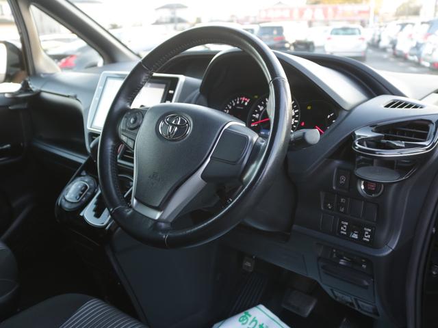 ヴォクシー ZS 後期型・ワンオーナー・両側電動スライドドア・バックカメラ・フリップダウンモニター・Bluetooth接続・フルセグ・トヨタセーフティセンス・スマートキー・LEDヘッドライト&フォグランプ・純正アルミ(13枚目)