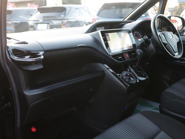 ヴォクシー ZS 後期型・ワンオーナー・両側電動スライドドア・バックカメラ・フリップダウンモニター・Bluetooth接続・フルセグ・トヨタセーフティセンス・スマートキー・LEDヘッドライト&フォグランプ・純正アルミ(39枚目)