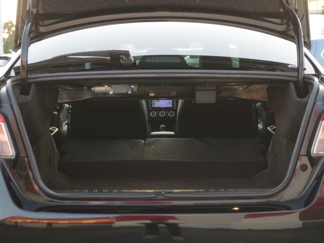 ＷＲＸ Ｓ４ ２．０ＧＴ－Ｓアイサイト　オプション電動黒革シート＆１８インチアルミ・Ｂｌｕｅｔｏｏｔｈ接続・スマートキー・サイド＆バックカメラ・ＢＳＭ・追従クルーズコントロール・シートヒーター・ＳＤナビ・フルセグ・ＬＥＤヘッド・パドルシフト（12枚目）