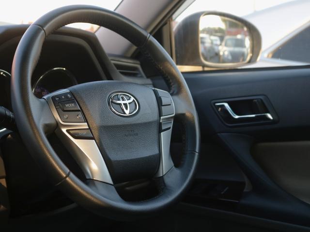 マークＸ ２５０Ｇ　リラックスセレクション　前席パワーシート・バックカメラ・ドライブレコーダー・スマートキー・プッシュスタート・オートＡ／Ｃ・ＨＤＤナビ・地デジ・ＣＤ／ＤＶＤ再生・ＨＩＤヘッドライト・純正１６インチアルミ（12枚目）