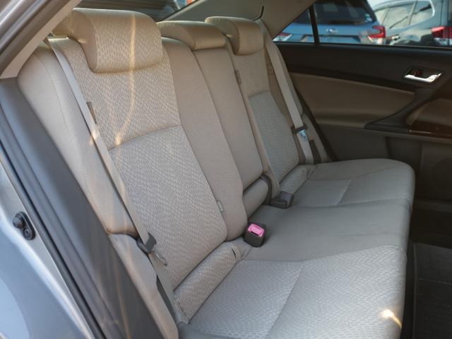 マークＸ ２５０Ｇ　リラックスセレクション　前席パワーシート・バックカメラ・ドライブレコーダー・スマートキー・プッシュスタート・オートＡ／Ｃ・ＨＤＤナビ・地デジ・ＣＤ／ＤＶＤ再生・ＨＩＤヘッドライト・純正１６インチアルミ（39枚目）