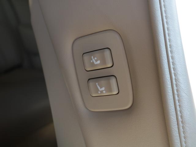 クラウンマジェスタ Ｇタイプ　プレミアム電動本革シート・サンルーフ・Ｂｌｕｅｔｏｏｔｈ接続・プリクラッシュセーフティ・プレミアムサウンド２０スピーカー・全席シートヒーター・前席エアシート・電動トランク・スマートキー・追従クルコン（46枚目）