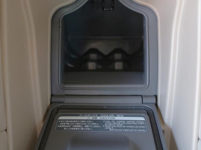 クラウンマジェスタ Ｇタイプ　プレミアム電動本革シート・サンルーフ・Ｂｌｕｅｔｏｏｔｈ接続・プリクラッシュセーフティ・プレミアムサウンド２０スピーカー・全席シートヒーター・前席エアシート・電動トランク・スマートキー・追従クルコン（57枚目）