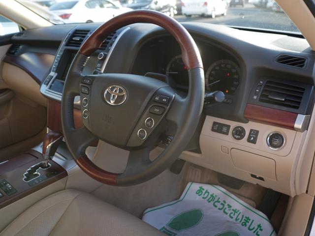 クラウンマジェスタ Ｇタイプ　プレミアム電動本革シート・Ｂｌｕｅｔｏｏｔｈ接続・プリクラッシュセーフティ・プレミアムサウンド２０スピーカー・全席シートヒーター・前席エアシート・電動トランク・スマートキー・追従クルコン・ＥＴＣ（43枚目）