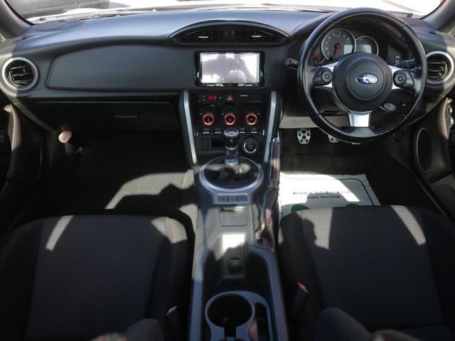 ＢＲＺ Ｓ　後期型・６速ＭＴ・ＶＯＬＫＲＡＣＩＮＧ　ＡＶ３　１７インチアルミ・リアスポイラー・Ｂｌｕｅｔｏｏｔｈ接続・バックカメラ・スマートキー・ＥＴＣ・ＬＥＤヘッドライト＆フォグライト・ＥＴＣ・ウィンカーミラー（5枚目）