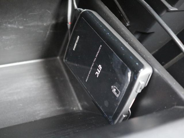 ＢＲＺ Ｓ　後期型・６速ＭＴ・ＶＯＬＫＲＡＣＩＮＧ　ＡＶ３　１７インチアルミ・リアスポイラー・Ｂｌｕｅｔｏｏｔｈ接続・バックカメラ・スマートキー・ＥＴＣ・ＬＥＤヘッドライト＆フォグライト・ＥＴＣ・ウィンカーミラー（17枚目）