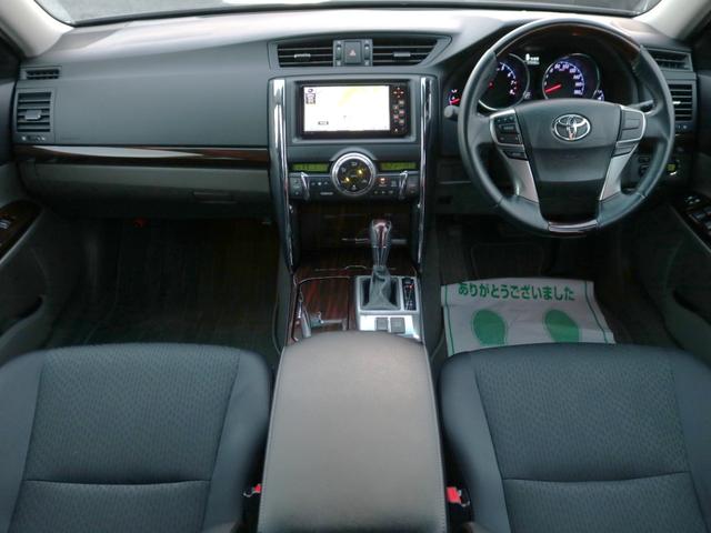 マークＸ ２５０Ｇ　リラックスセレクション・ブラックリミテッド　前席パワーシート・バックカメラ・スマートキー・地デジ・ドライブレコーダー・ＳＤナビ・ＥＴＣ・プッシュスタート・オートＡ／Ｃ・ＨＩＤヘッドライト・純正１６インチアルミ（4枚目）