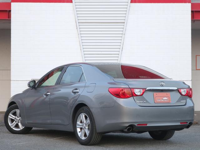 マークＸ ２５０Ｇ　リラックスセレクション・ブラックリミテッド　前席パワーシート・バックカメラ・スマートキー・地デジ・ドライブレコーダー・ＳＤナビ・ＥＴＣ・プッシュスタート・オートＡ／Ｃ・ＨＩＤヘッドライト・純正１６インチアルミ（29枚目）