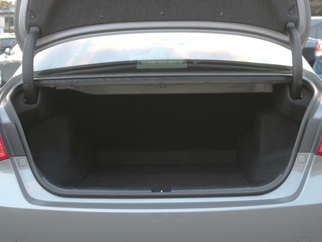 マークＸ ２５０Ｇ　リラックスセレクション・ブラックリミテッド　前席パワーシート・バックカメラ・スマートキー・地デジ・ドライブレコーダー・ＳＤナビ・ＥＴＣ・プッシュスタート・オートＡ／Ｃ・ＨＩＤヘッドライト・純正１６インチアルミ（31枚目）