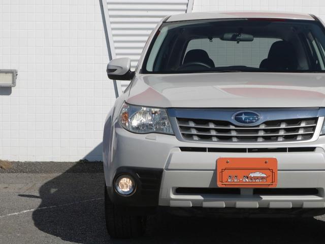フォレスター 2.0XS 後期C型・5速MT・パワーシート・シートヒーター・クルーズコントロール・キーレス・オートA/C・ETC・HIDヘッドライト・純正17インチアルミ・ドアバイザー・ウィンカーミラー(20枚目)