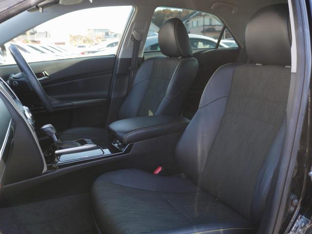 マークX 250G イエローレーベル 特別仕様車・専用ハーフレザーシート・210クラウン用スパッタリング18inアルミ・Bluetooth接続・バックカメラ・クルーズコントロール・スマートキー・メモリーナビ・HIDヘッドライト・ドラレコ(4枚目)