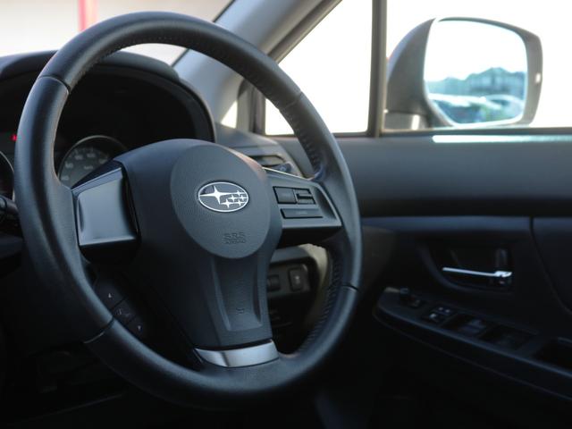 インプレッサスポーツ ２．０ｉ－Ｓ　電動ハーフレザーシート・クルーズコントロール・ローダウン・純正１７インチアルミ・ＥＴＣ・オートＡ／Ｃ・ＨＤＤナビ・フルセグ・ＵＳＢ入力・キーレス・ＨＩＤヘッドライト・パドルシフト（12枚目）